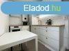 Kiad 46 nm-es Feljtott Panellaks Pcs Egyetemvros 
