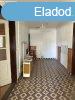 Elad csaldi hz Grdony, 	Lakhz Grdonyban
