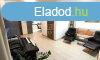 Elad csaldi hz Csmr, 	Csmr, falu