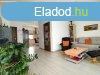 Elad csaldi hz Csmr, 	Csmr, falu