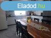 Elad csaldi hz Tkl, 	Pest megye
