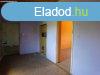 Feljtand 4+1 flszobs csaldi hz! - Szakly