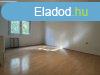 Elad 40 nm-es Feljtott Panellaks Pcs Kertvros 