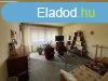 Elad 234m2-es Trsashz, Dombvr