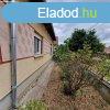 Bksszentandrson csaldi hz elad! 