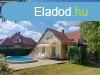 Elad csaldi hz Balatonkeresztr, 	Kzel az z utcai stran