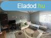 Enesn nappali + 2 szobs, 71 m2-es feljtott csaldi hz, 