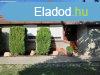 Elad  65 nm-es csaldi hz!