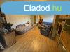 Elad 54 nm-es Feljtott Panellaks Pcs Urnvros 