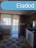 Elad laks, Kecskemt