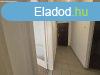 Elad 56m2-es Panellaks, Gyngys