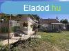 Elad 90 nm-es Feljtott Csaldi hz Sarkad