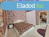 Kiad 80 nm-es Feljtott Tglalaks Pcs Belvros 