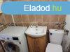 Elad hzrsz Pcs, 	Dugonics utca