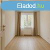 Elad laks Budapest, VIII. kerlet, 	Mg remels eltt nz