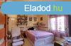 Elad csaldi hz Grdony, 	Ktgenercis
