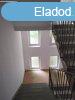 Elad 54 nm-es Feljtott Panellaks Pcs Kertvros 