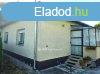 Elad 90 nm-es jszer llapot Csaldi hz rd Tisztviselt