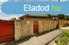 Elad Hz, Mende