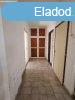 Elad laks Balatonboglron!