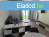 Kiad 47 nm-es Feljtott Panellaks Pcs Egyetemvros 