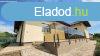 Elad csaldi hz rd, 	RD - FENYVES PARKVROS