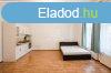 Elad laks Budapest, V. kerlet, 	Ferenciek tere